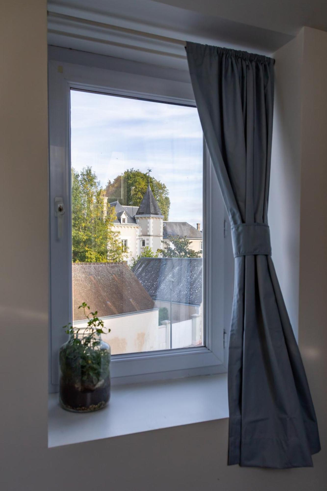 Hotel Les Tourterelles Vendôme Pokoj fotografie